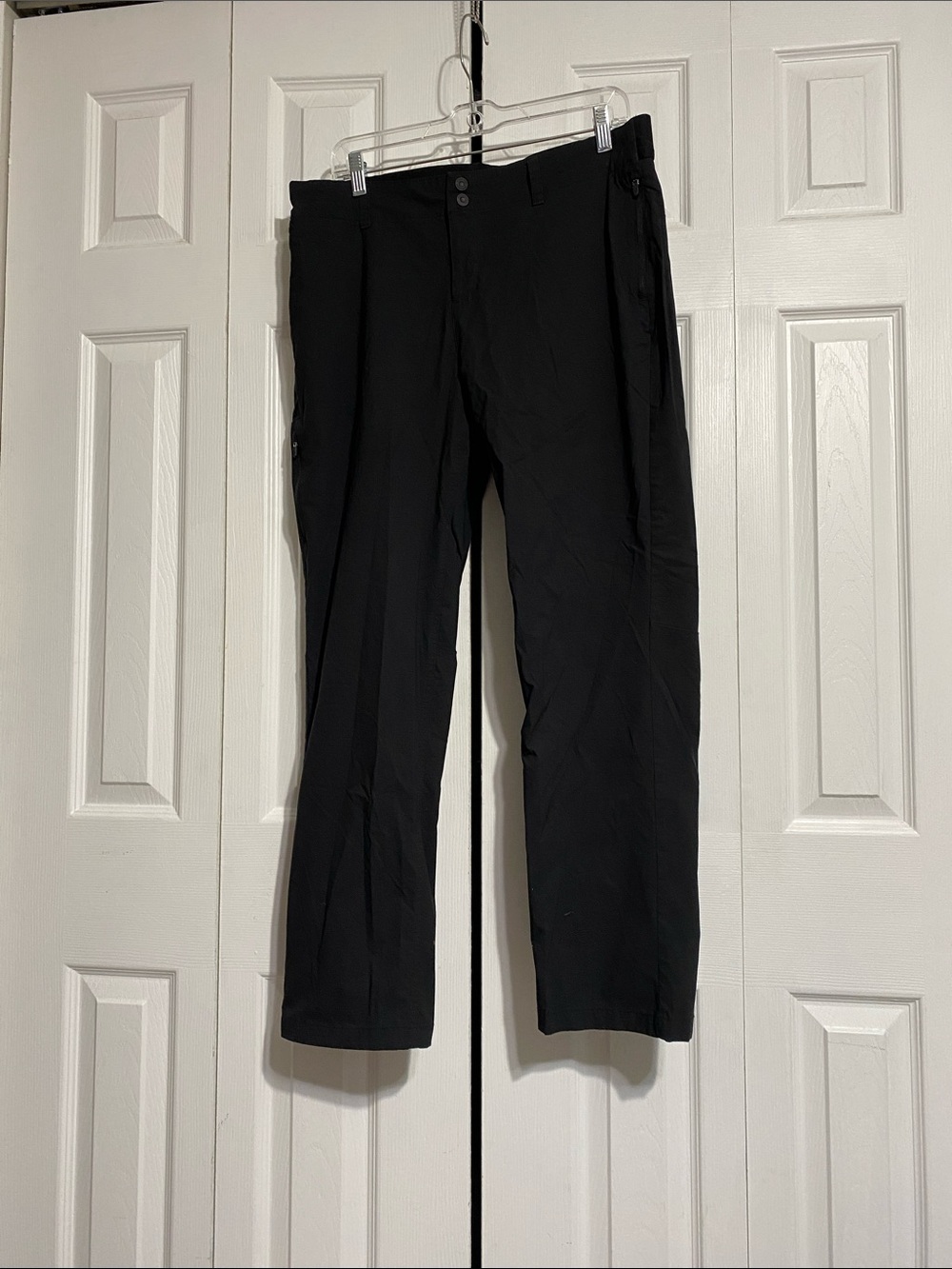 Zeroxposur black pants size LARGE